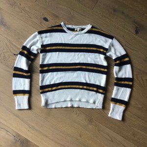 Tillys striped sweater